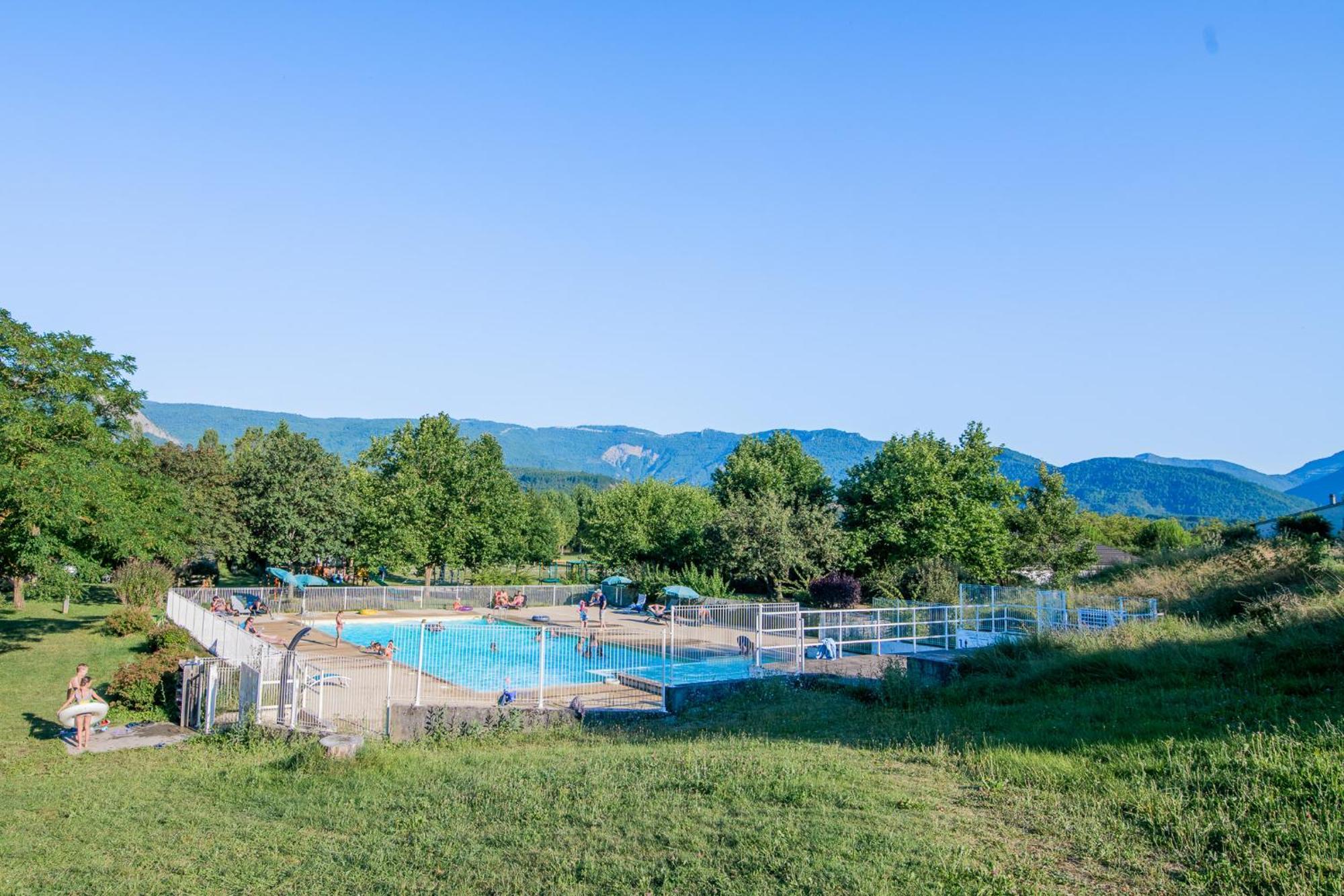 Camping Onlycamp Les Tuilleres Vercheny Экстерьер фото